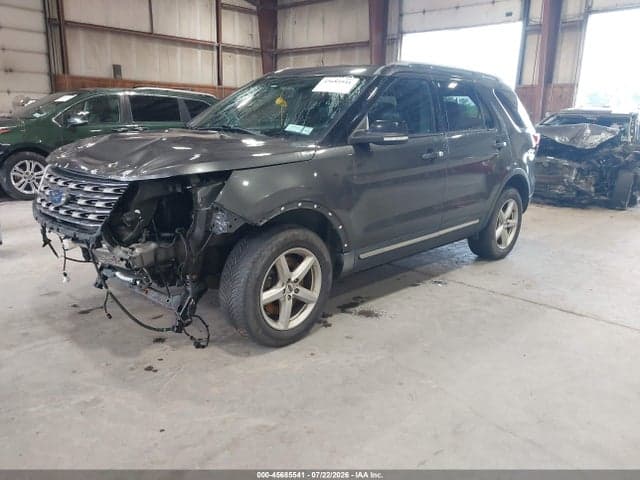 2017 FORD EXPLORER XLT 2