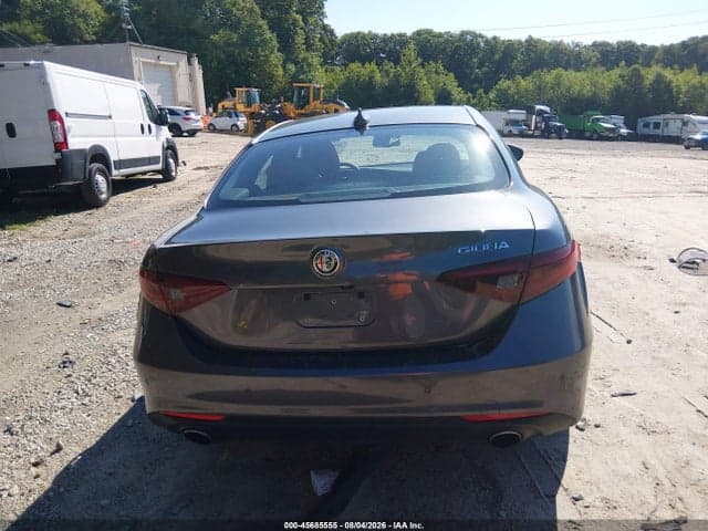 2019 ALFA ROMEO GIULIA TI AWD 16