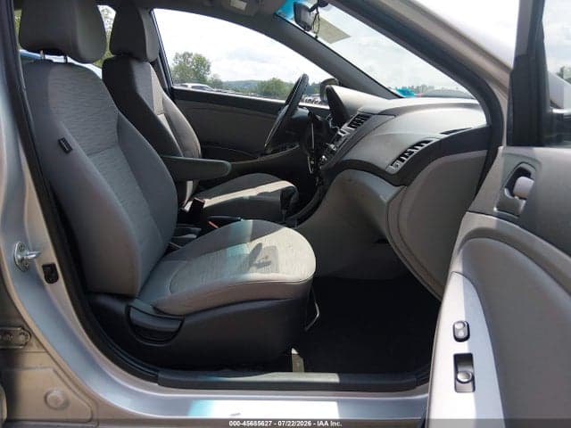 2017 HYUNDAI ACCENT SE 5