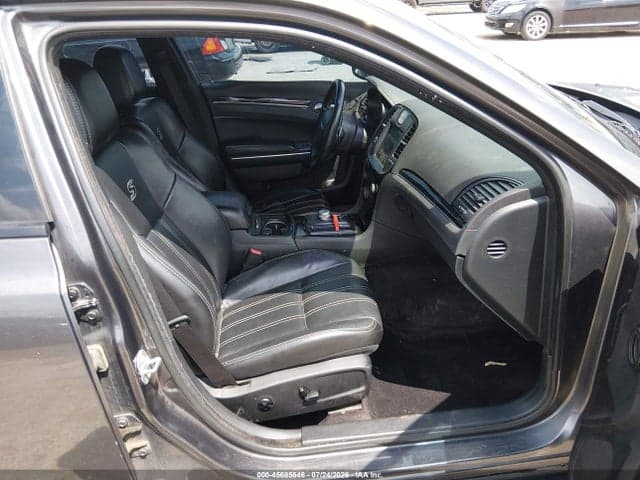 2018 CHRYSLER 300 300S AWD 5