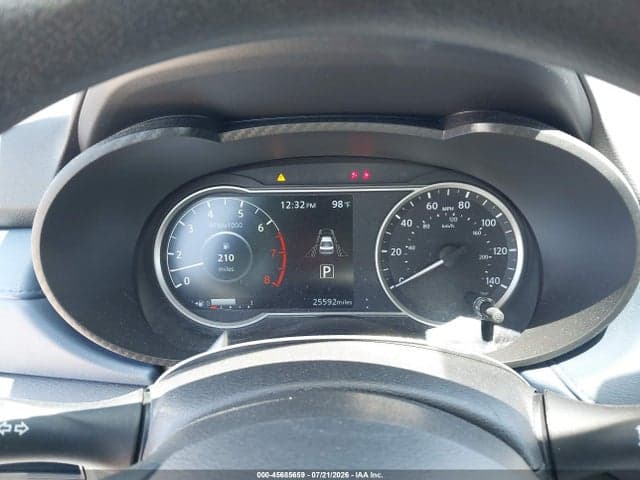 2025 NISSAN VERSA 1.6 SV 7