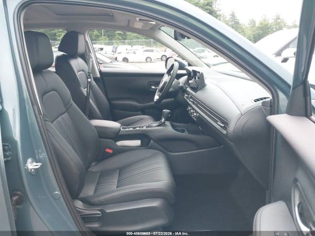 2026 HONDA HR-V AWD EX-L 5
