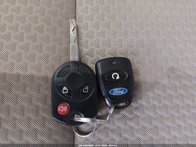 2017 FORD ESCAPE SE 11