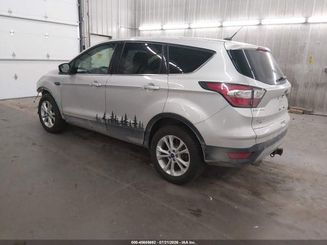 2017 FORD ESCAPE SE 3