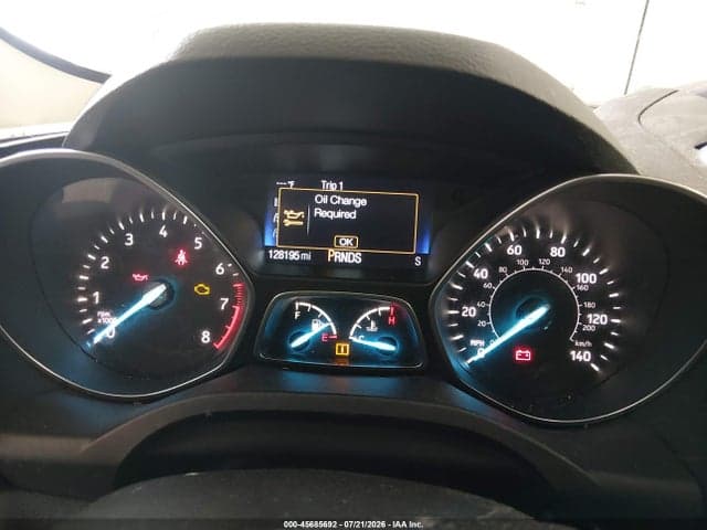 2017 FORD ESCAPE SE 7