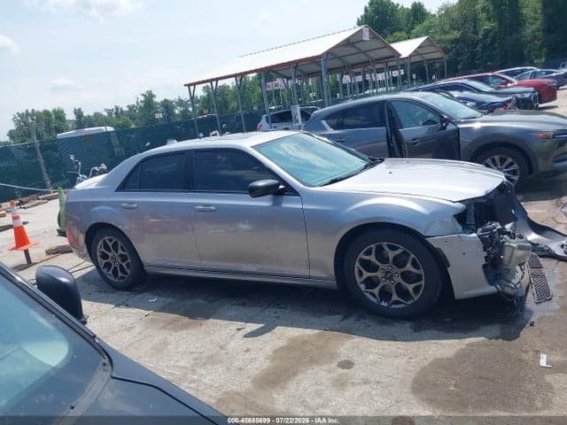 2018 CHRYSLER 300 300S AWD 13