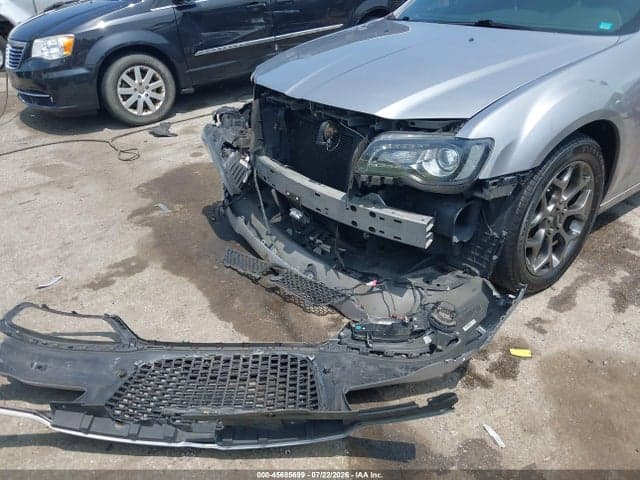 2018 CHRYSLER 300 300S AWD 6