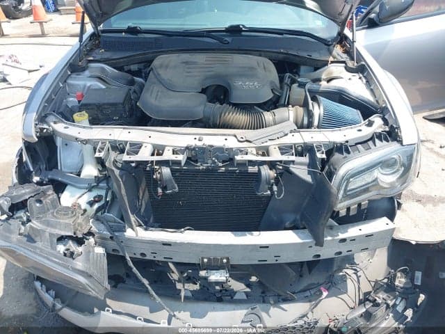 2018 CHRYSLER 300 300S AWD 10