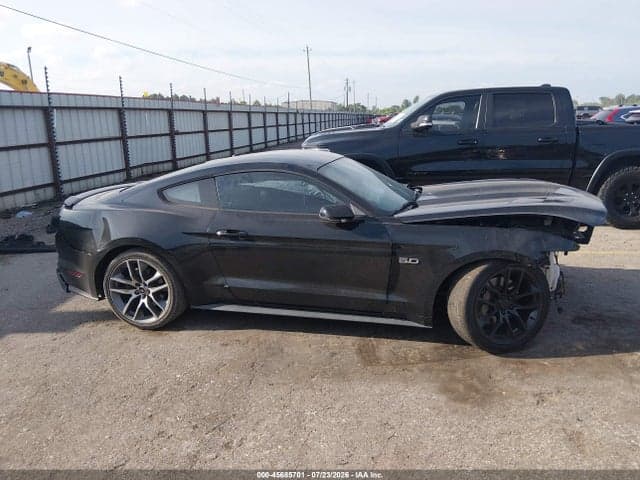 2017 FORD MUSTANG GT PREMIUM 13