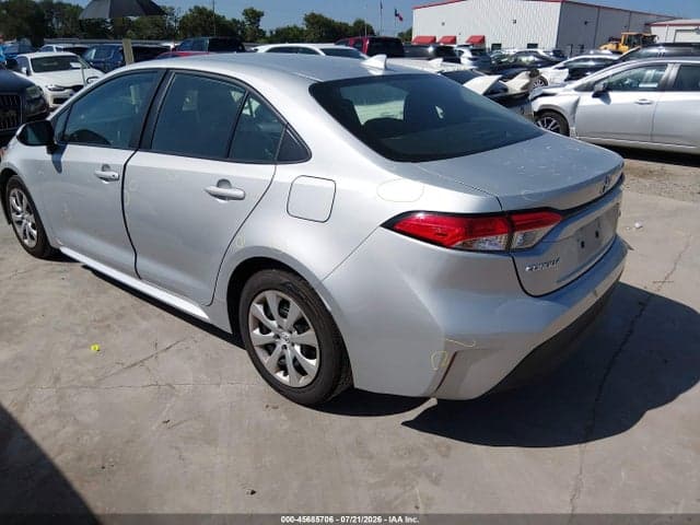 2024 TOYOTA COROLLA LE 3