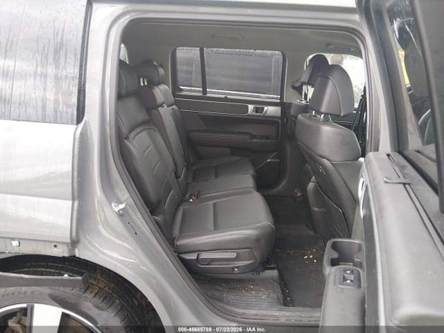 2024 HYUNDAI SANTA FE LIMITED 8