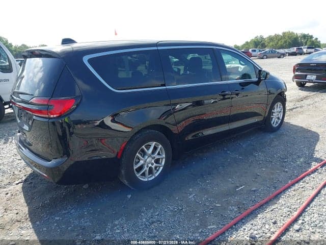 2026 CHRYSLER PACIFICA SELECT 4