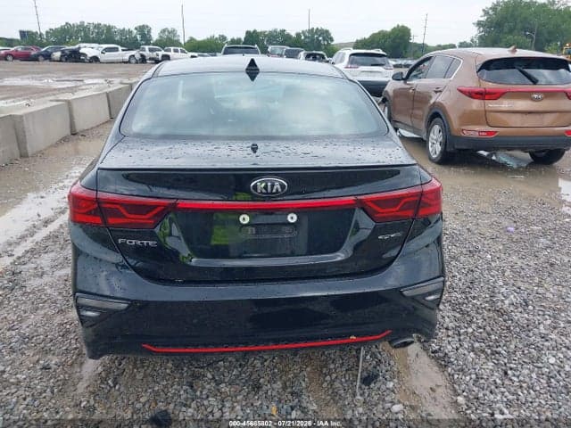 2021 KIA FORTE GT-LINE 17
