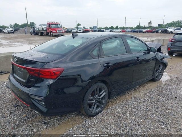 2021 KIA FORTE GT-LINE 4