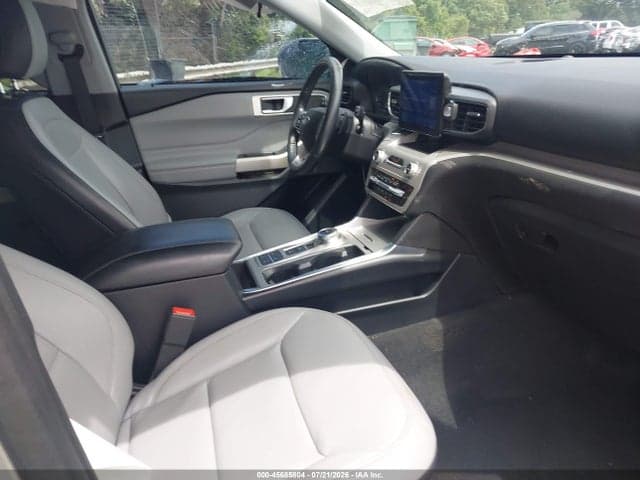 2021 FORD EXPLORER XLT 5