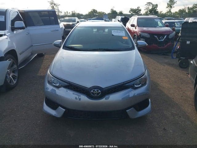 2017 TOYOTA COROLLA IM 13