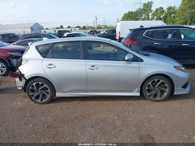 2017 TOYOTA COROLLA IM 14