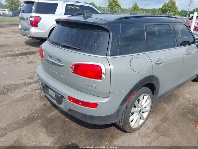 2017 MINI CLUBMAN COOPER 4