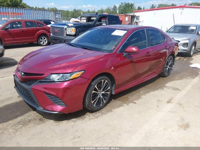 2018 TOYOTA CAMRY SE 2