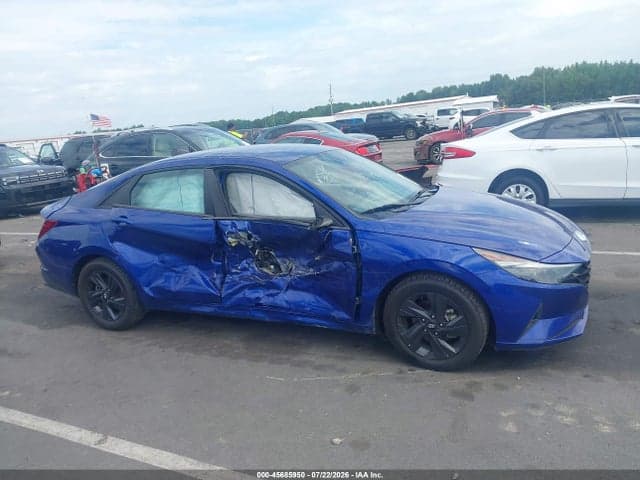 2022 HYUNDAI ELANTRA SEL 13