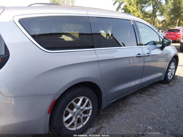 2020 CHRYSLER VOYAGER LXI 6