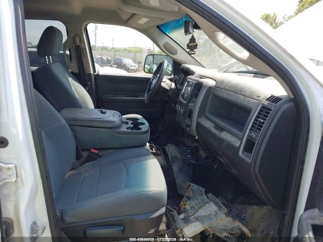 2017 RAM 2500 TRADESMAN 4X4 8' BOX 5