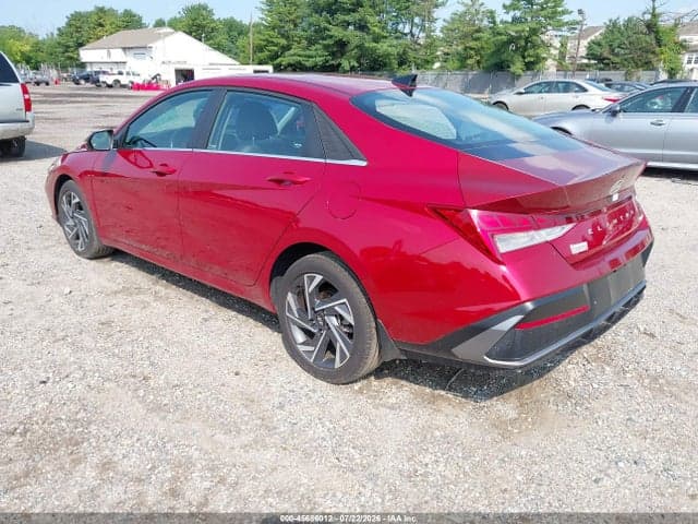 2024 HYUNDAI ELANTRA LIMITED 3
