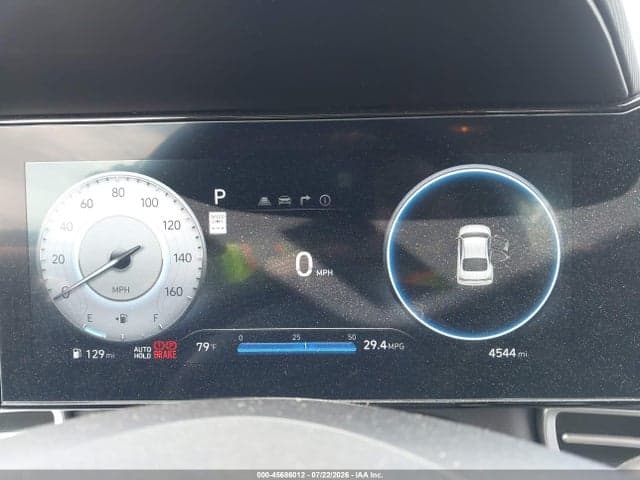 2024 HYUNDAI ELANTRA LIMITED 7