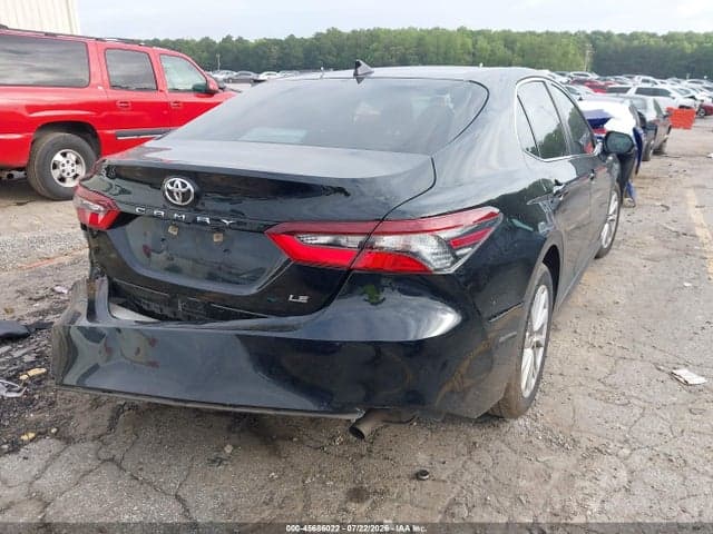 2023 TOYOTA CAMRY LE 4