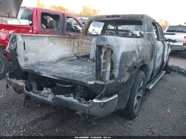 2023 RAM 1500 LARAMIE 4X4 5'7 BOX 4