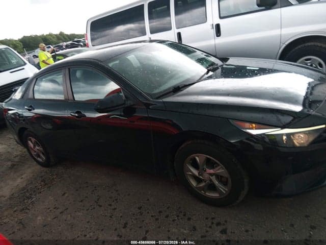 2021 HYUNDAI ELANTRA SE 13