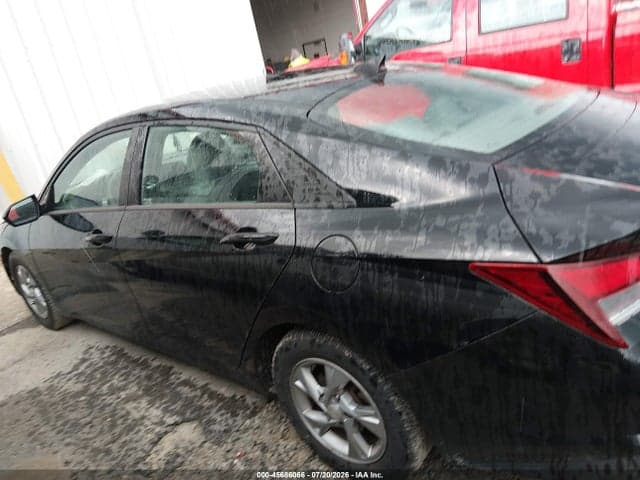 2021 HYUNDAI ELANTRA SE 14