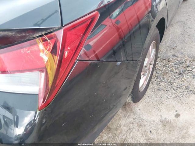 2021 HYUNDAI ELANTRA SE 6
