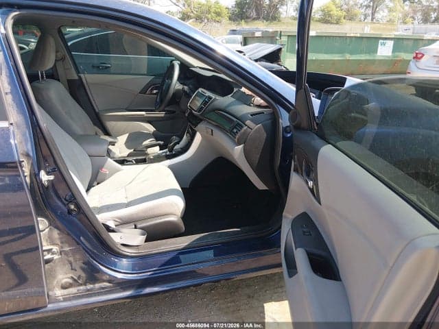 2017 HONDA ACCORD EX 5