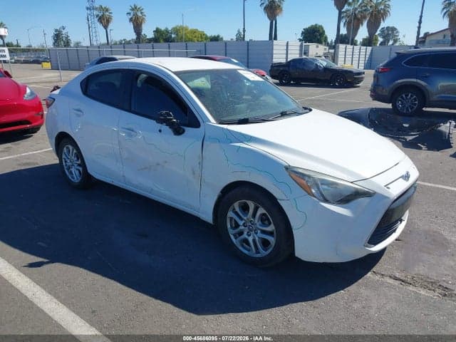 2017 TOYOTA YARIS IA 1