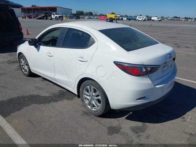 2017 TOYOTA YARIS IA 3