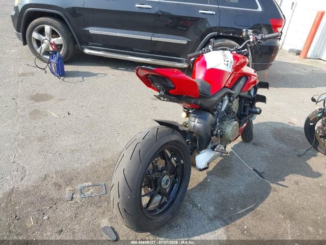2024 DUCATI STREETFIGHTER V4/V4S 4