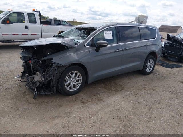 2023 CHRYSLER PACIFICA TOURING L 2