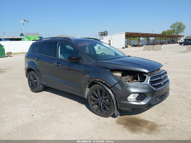 2017 FORD ESCAPE SE 1