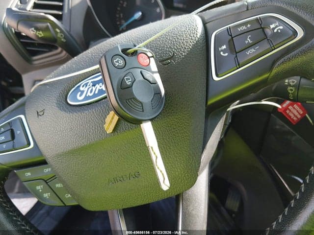 2017 FORD ESCAPE SE 11