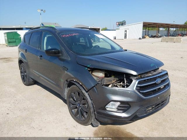 2017 FORD ESCAPE SE 19