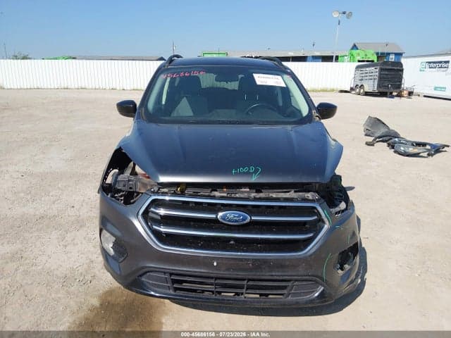 2017 FORD ESCAPE SE 6