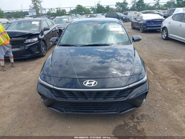 2024 HYUNDAI ELANTRA SEL 11