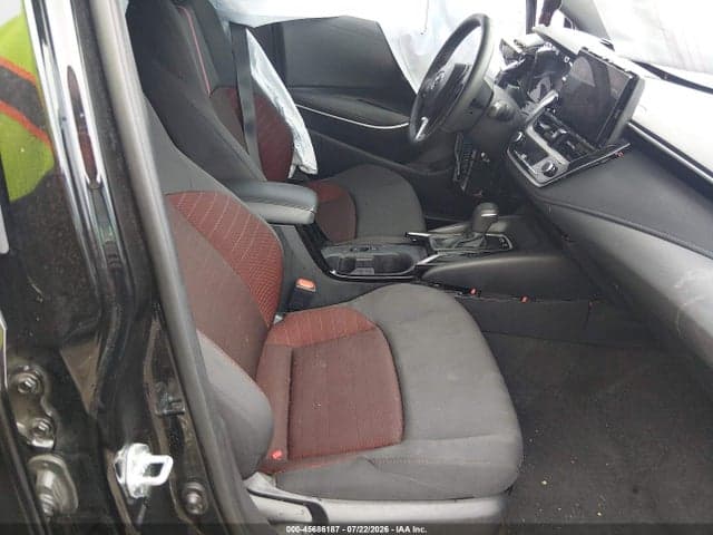 2025 TOYOTA COROLLA SE 5