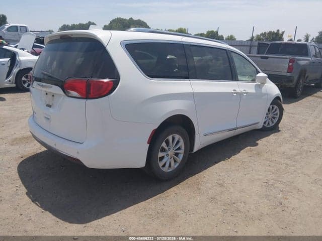2018 CHRYSLER PACIFICA TOURING L 4