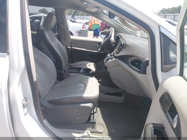 2018 CHRYSLER PACIFICA TOURING L 5