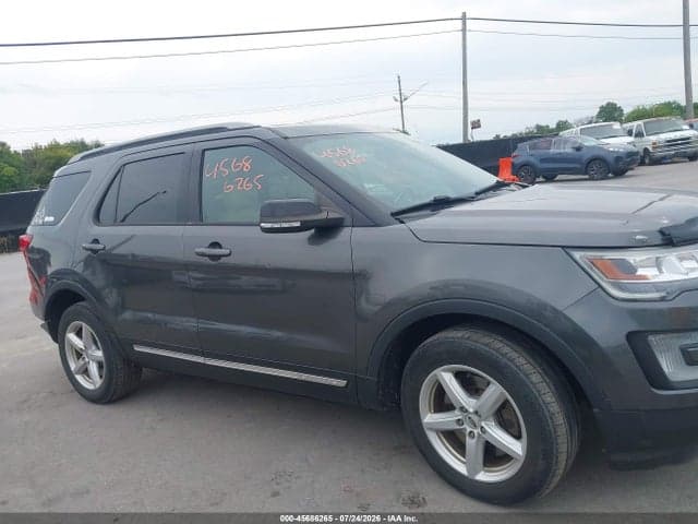 2017 FORD EXPLORER XLT 13