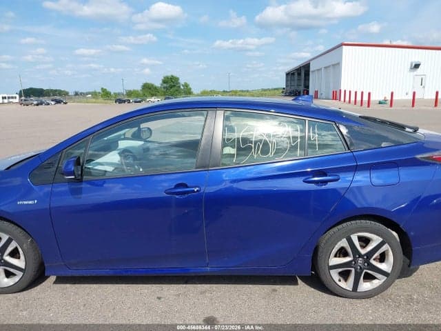 2017 TOYOTA PRIUS FOUR TOURING 7