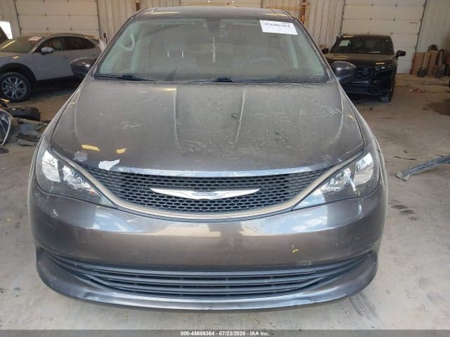 2017 CHRYSLER PACIFICA TOURING 12