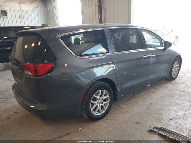 2017 CHRYSLER PACIFICA TOURING 4